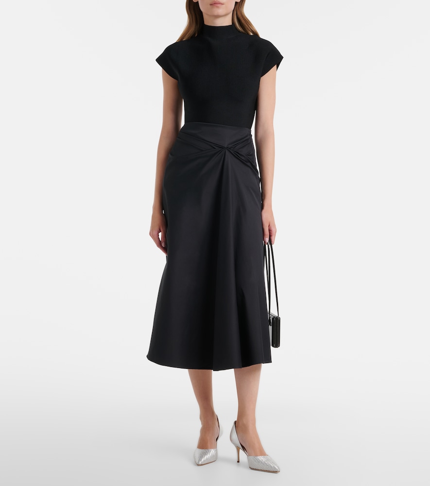 Taylerbinu Leather-Trimmed Woven Pumps