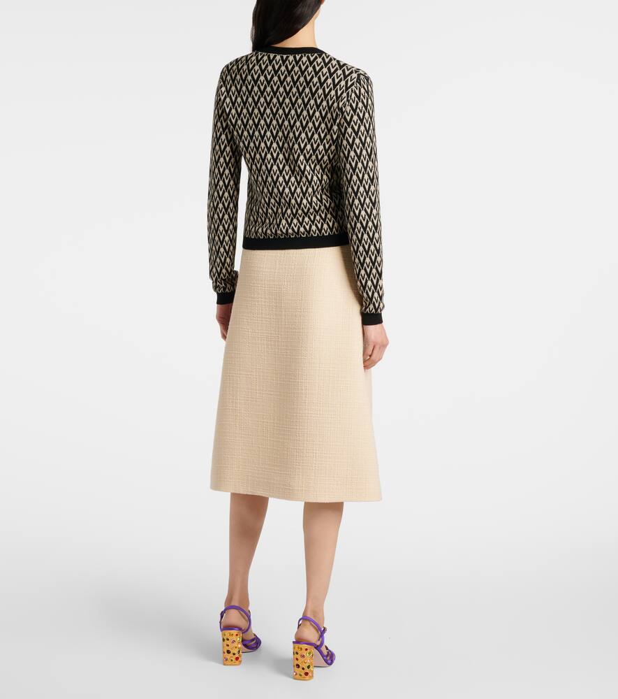 Valentino Knitwear Logo In Black