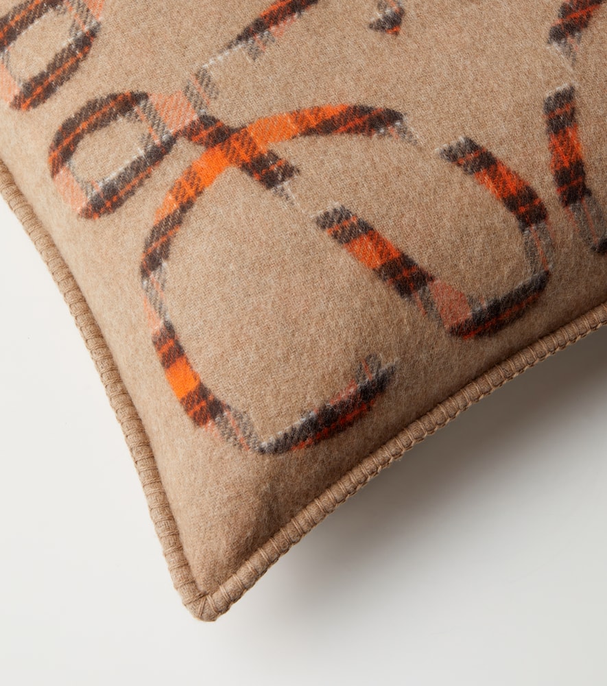 Loewe Anagram Wool And Cashmere Cushion In Brown