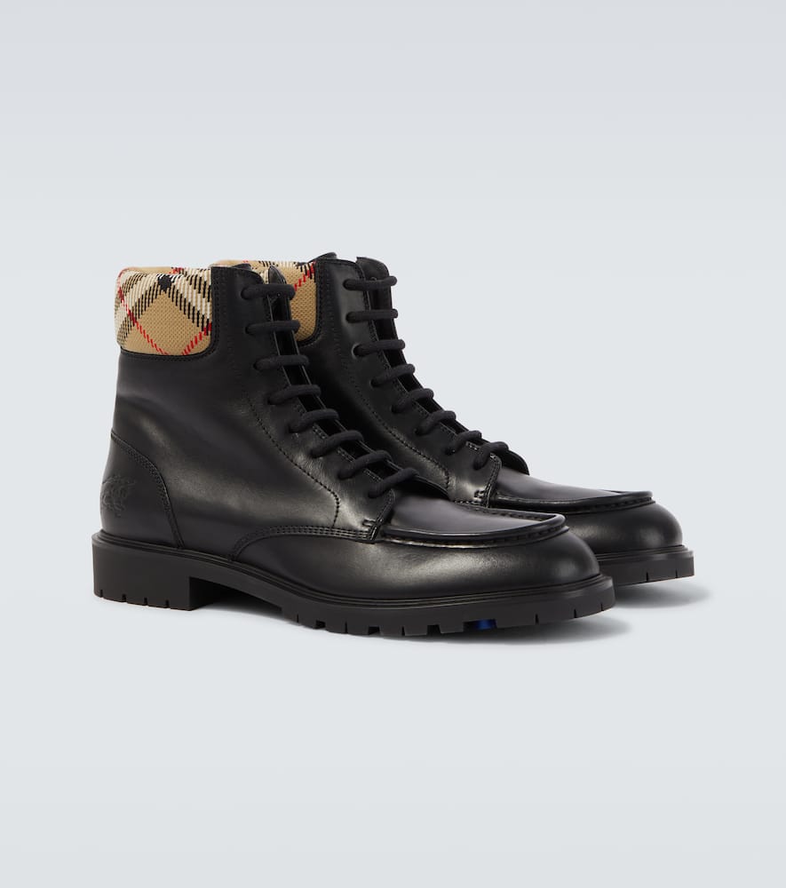 Burberry Leather Ankle Boots Round Toe In Black