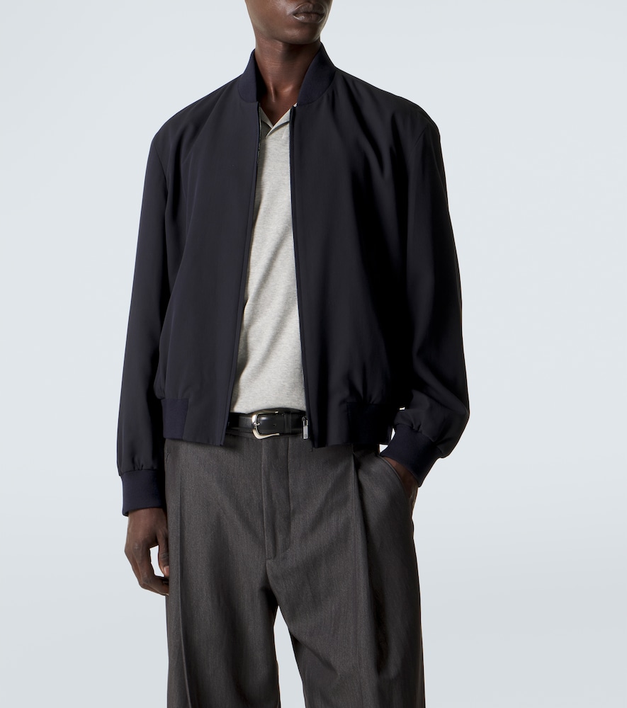  Giorgio Armani Giorgio Armani Bomberjacke Aus Einem Baumwollgemisch 