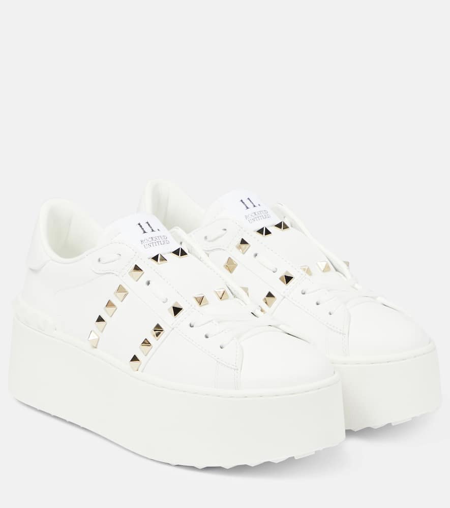 Rockstud platform leather sneakers