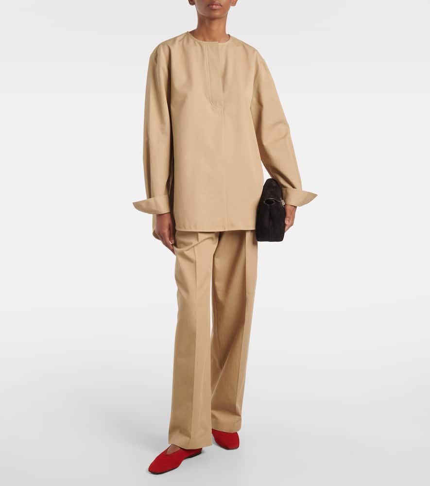 Totême The Minimalist Grosgrain-trimmed Suede Ballet Flats In Rot