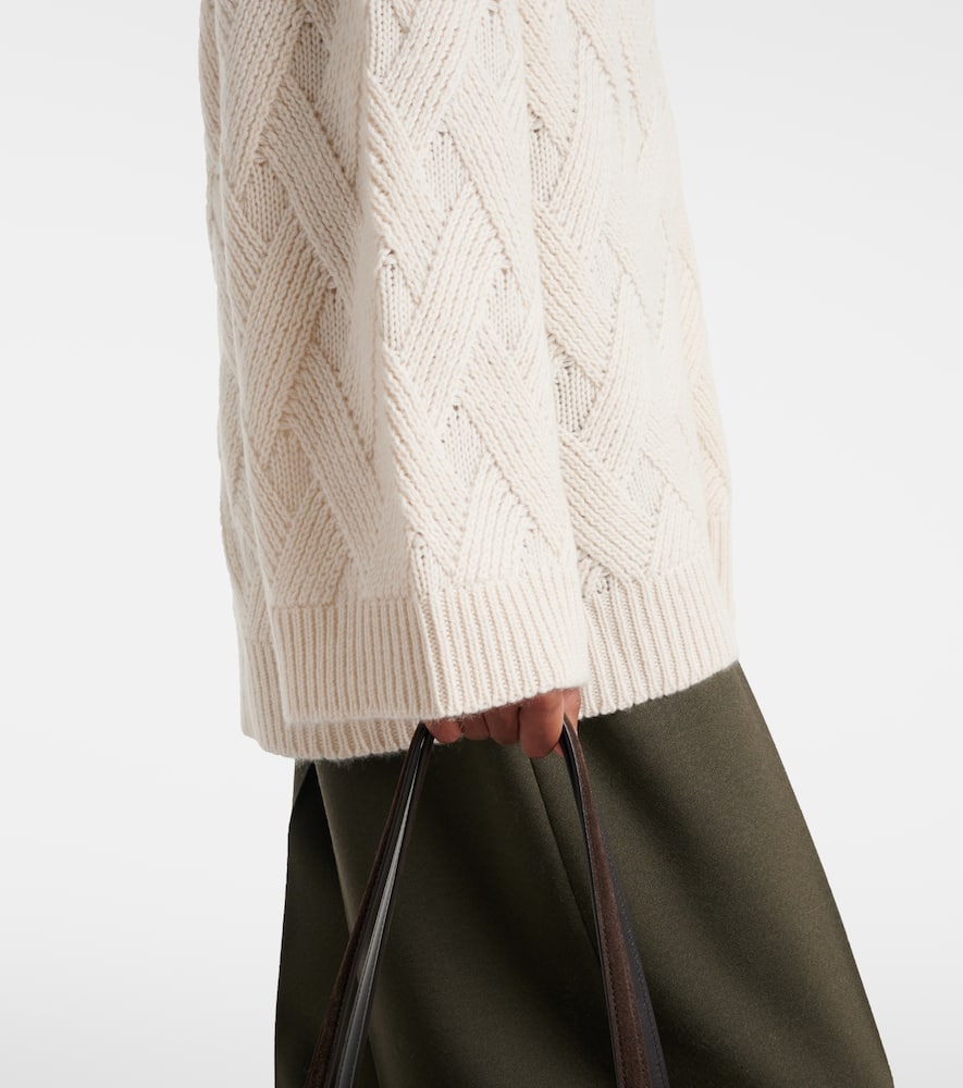 Jardin Des Orangers Oversized Wool And Cashmere Sweater In White