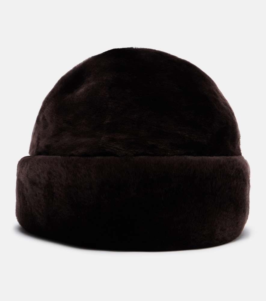  Nour Hammour Nour Hammour Blokes Shearling Hat 