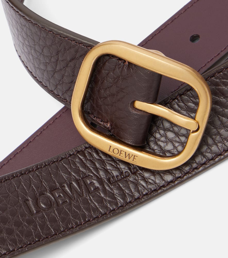 Loewe Rounded Leather Belt In Burgundy