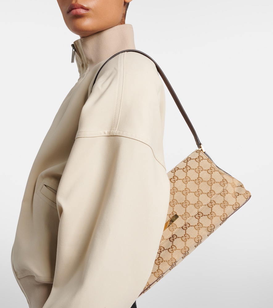 Madison Medium GG Canvas Shoulder Bag