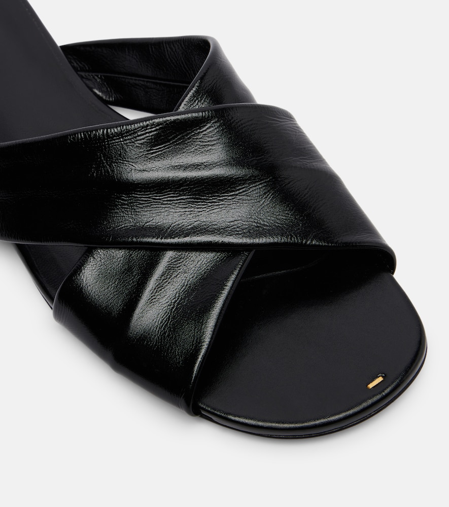 Liria Slides