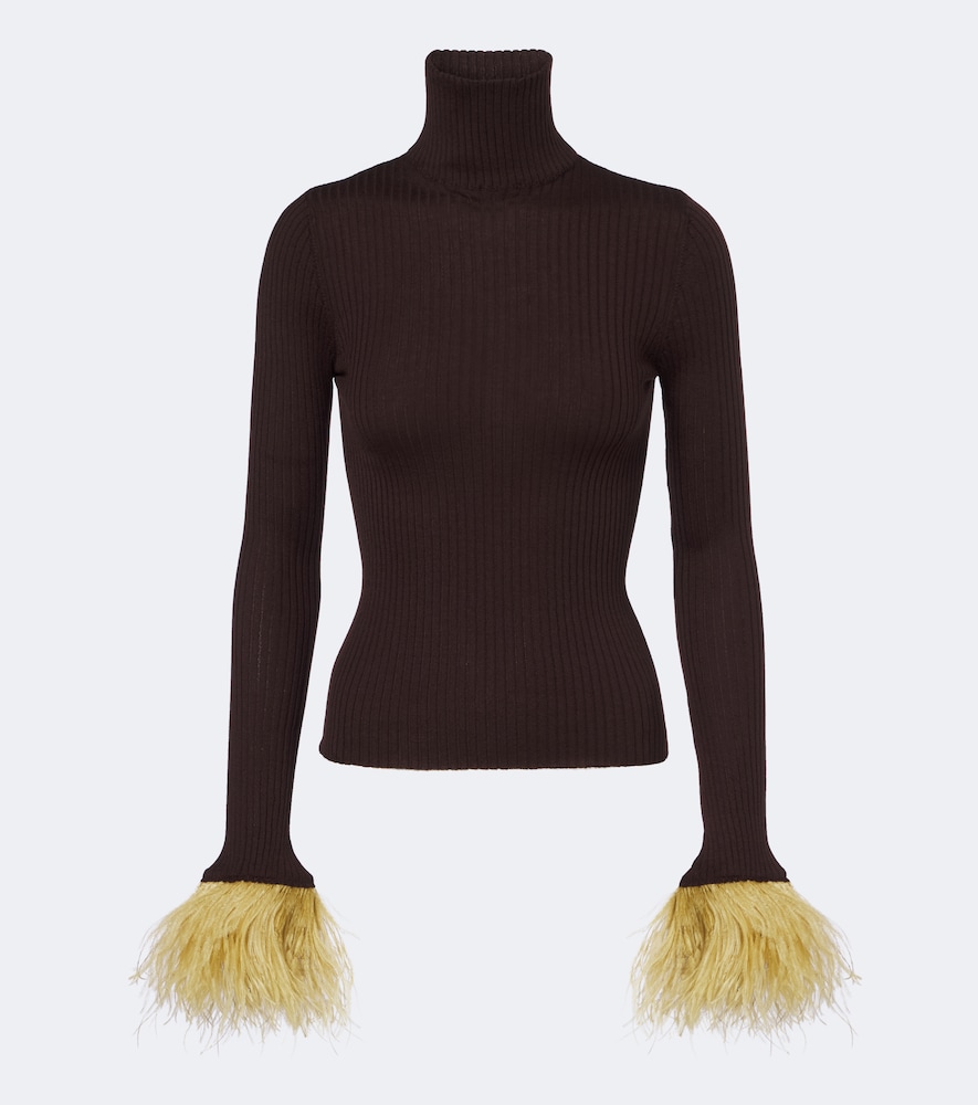 Top in cashmere e seta con piume