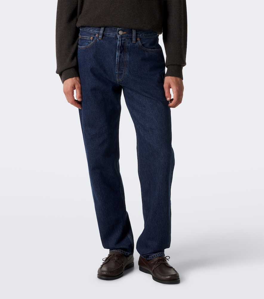 Easy Fit Straight Jeans