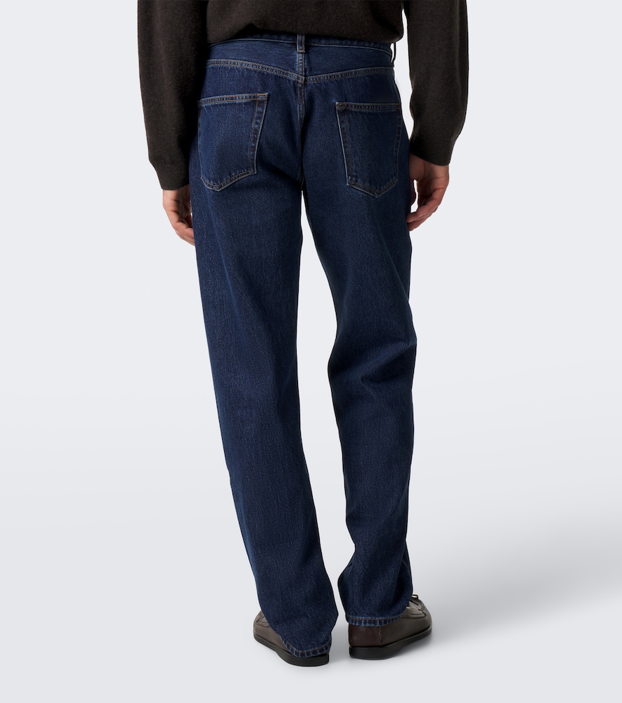 Easy Fit Straight Jeans