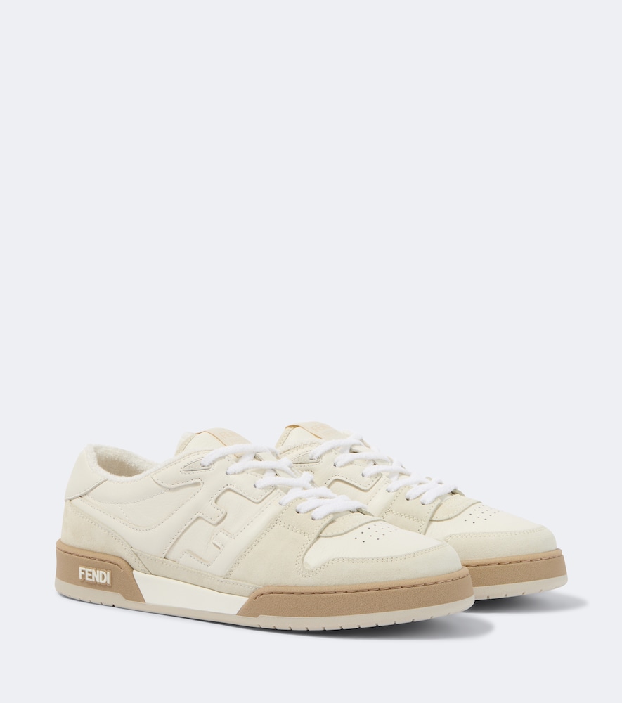 Sneakers  Match aus Leder