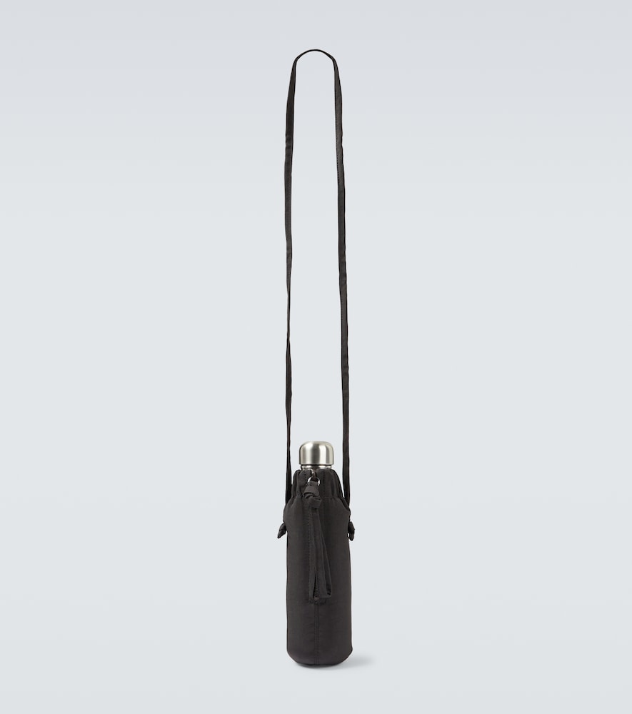Water bottle with nylon pouch