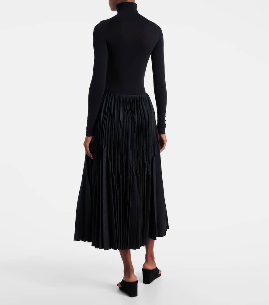 Alaïa Pleated Wool Flannel Midi Skirt In Black