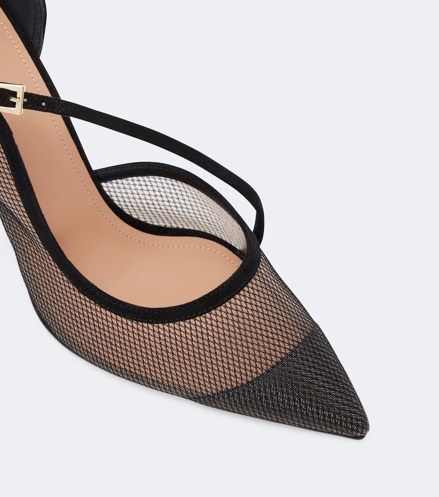 D'Orsay Pumps