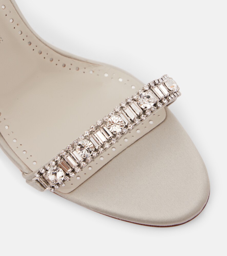  Manolo Blahnik Manolo Blahnik Sandalias Asa 90 De Satén Adornadas 