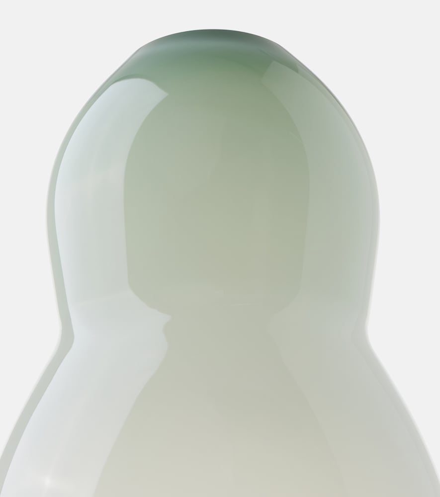  Alexa Lixfeld Alexa Lixfeld Vase Spin 