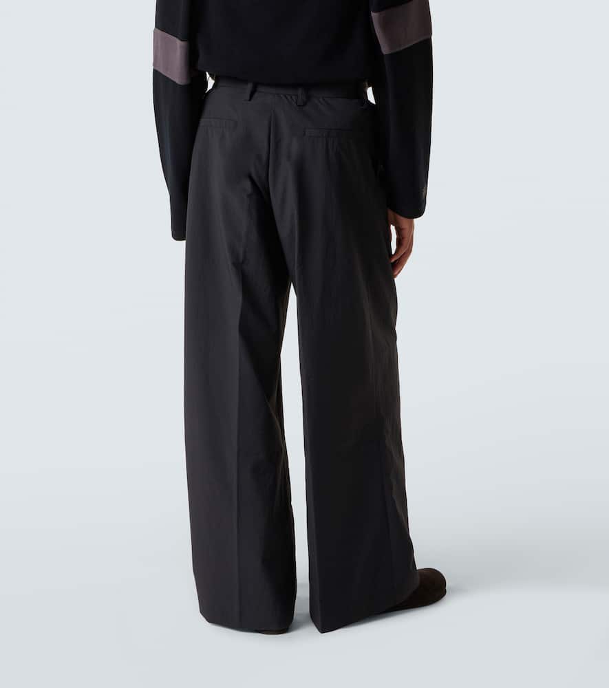 Erl Pleated Wide-leg Pants In Black