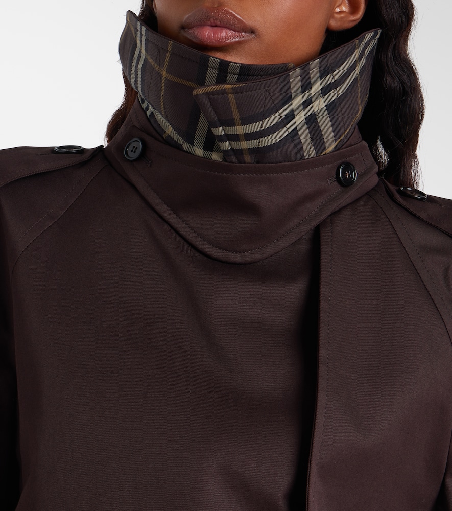 Burberry Dolebury Cropped Cotton-gabardine Trench Coat In Brown