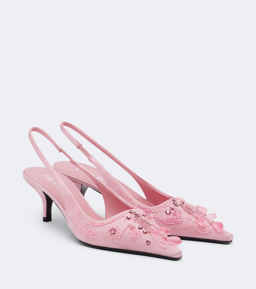 Prada Escarpins slingback en satin ornements 1550 €