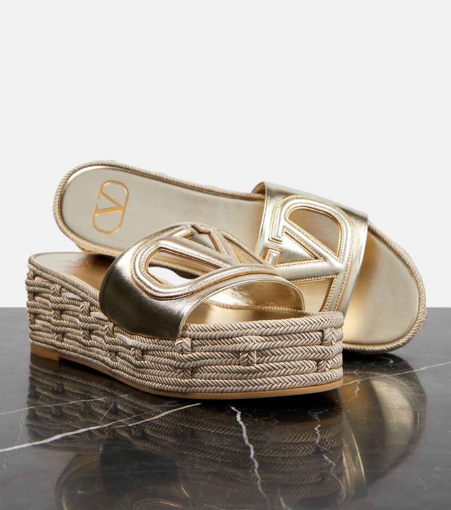 Valentino Womens Vlogo Metallic-leather Platform Sandals Gold In Metallic