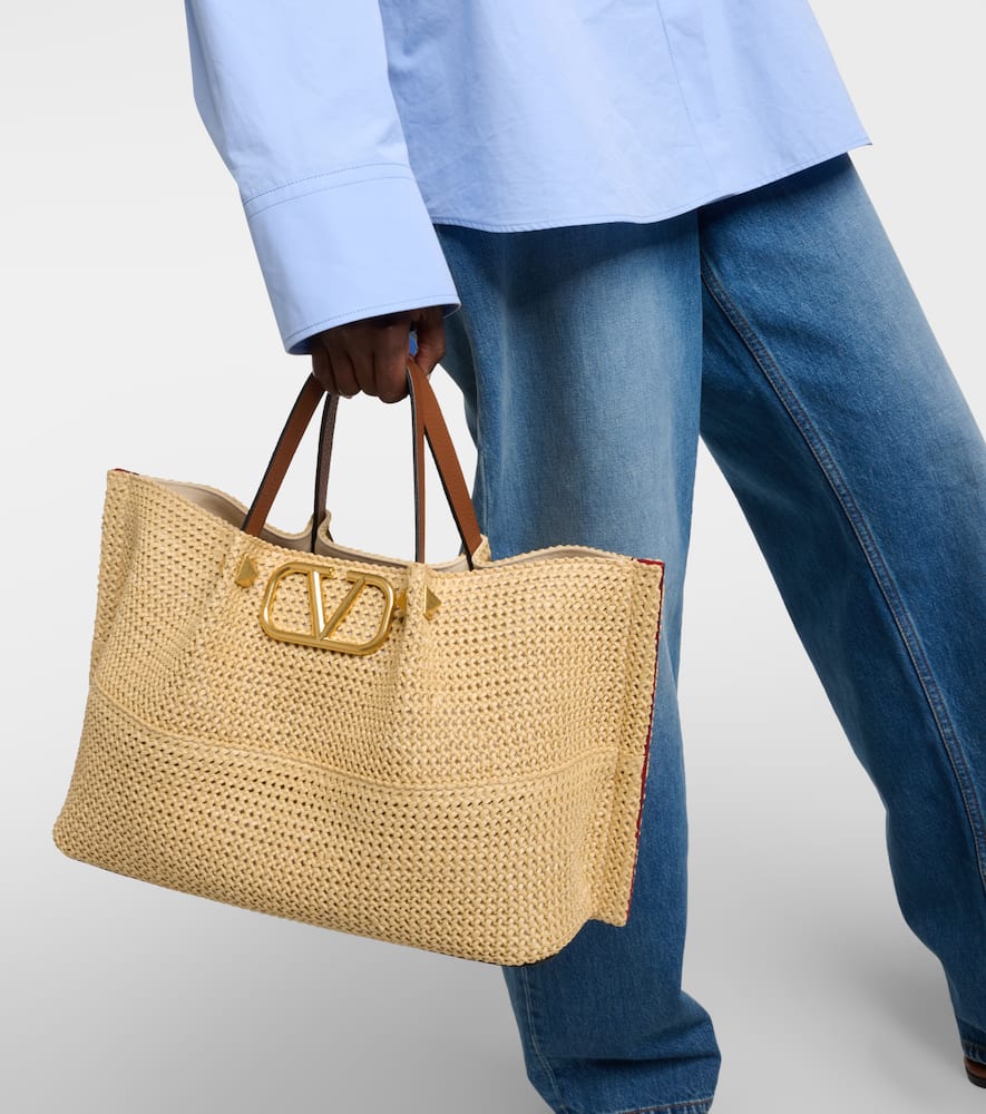 Valentino Vlogo Signature Medium Tote Bag In Multi