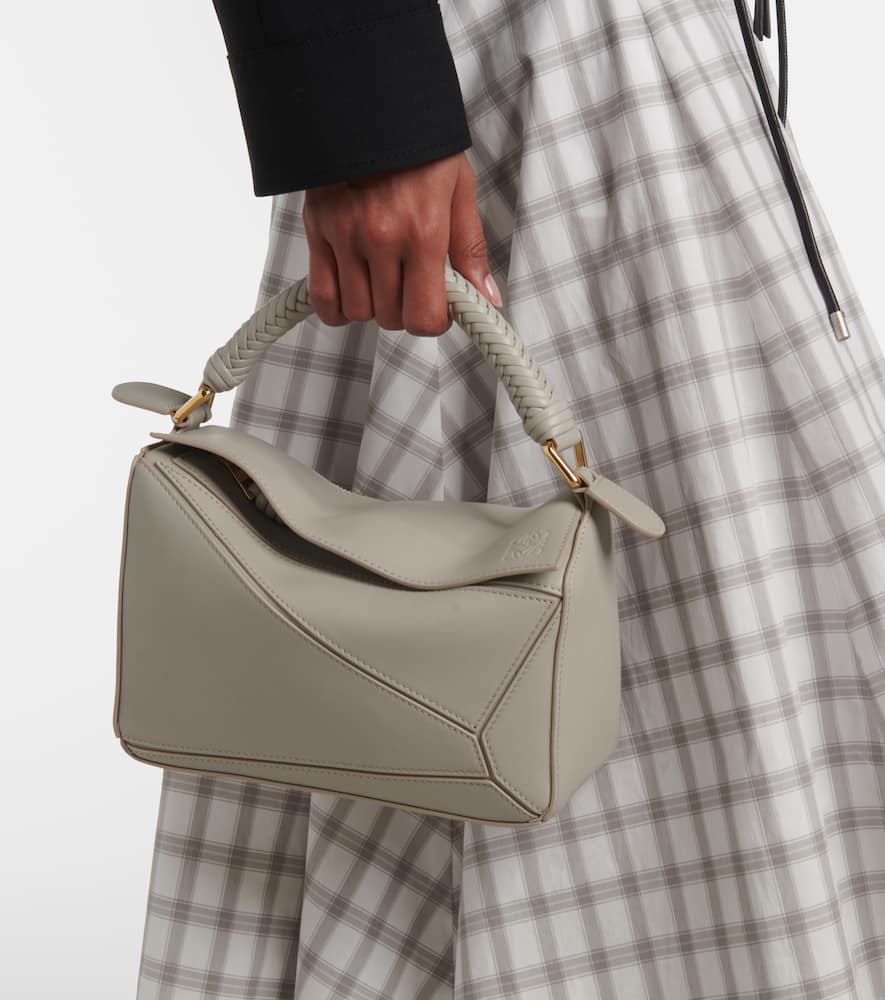 Loewe Puzzle Small Leather Shoulder Bag In Shell Grey