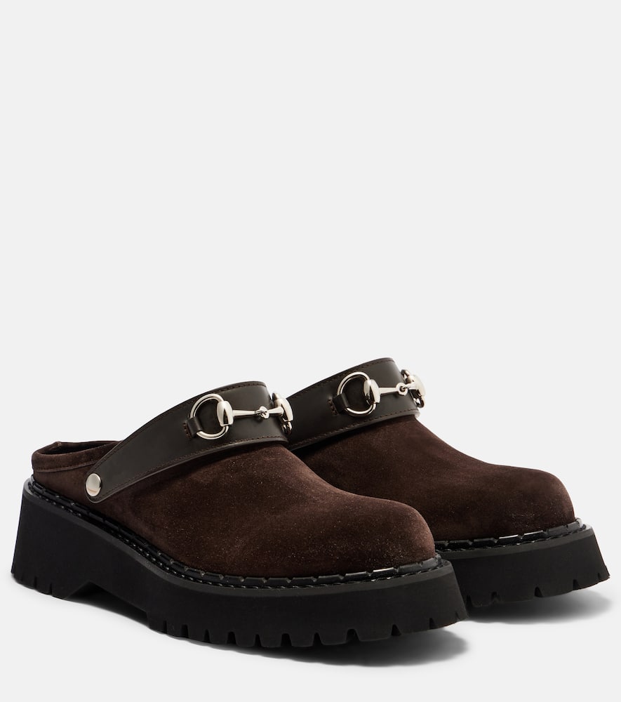 Gum suede clogs
