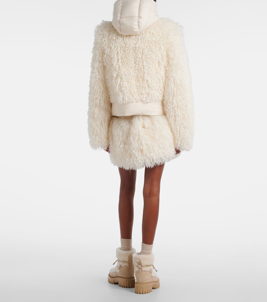 Moncler Vigiers Teddy Hooded Short Down Jacket In White