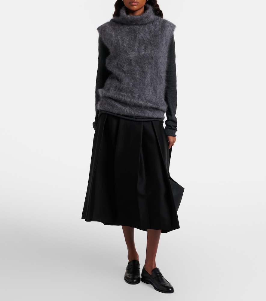 Lisa Yang Aisla cashmere turtleneck sweater