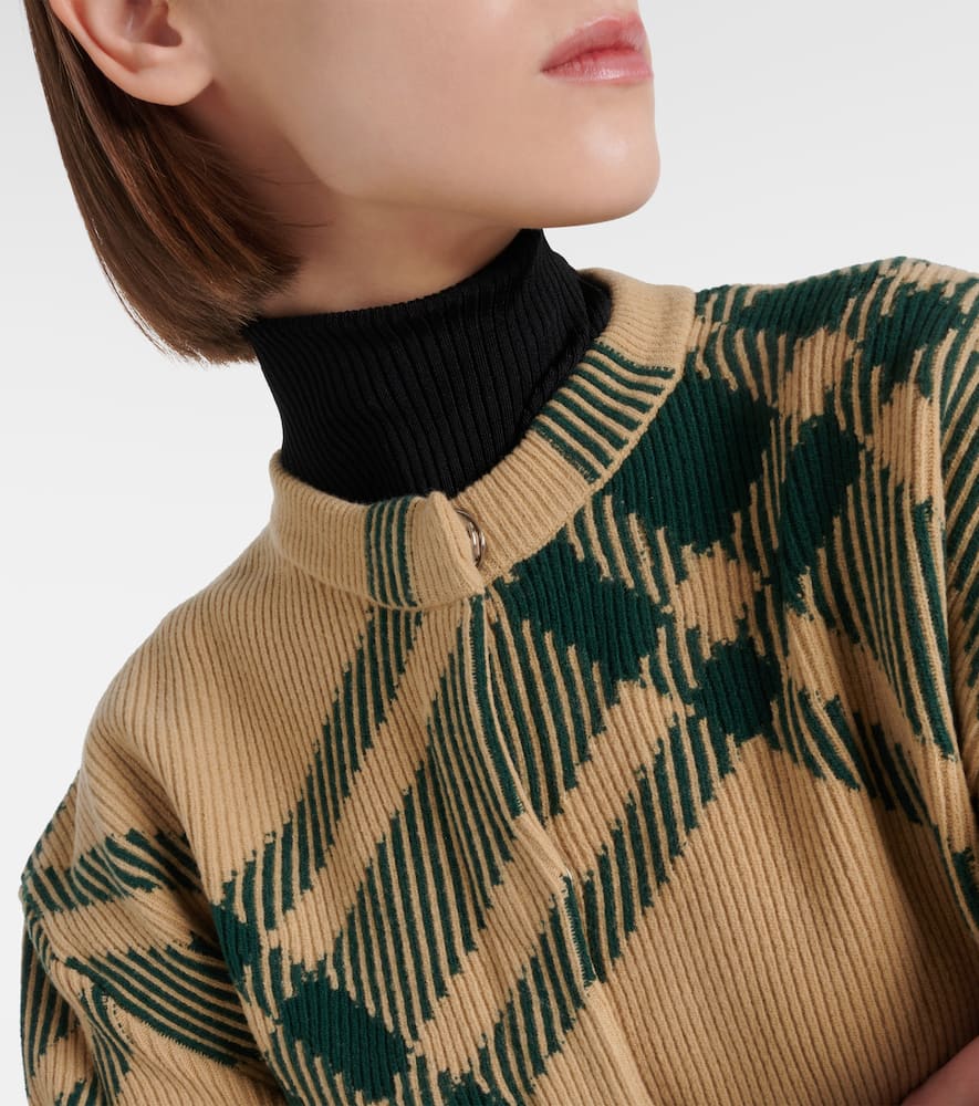 Burberry Check-pattern Wool-blend Cardigan In Flax Ip Check