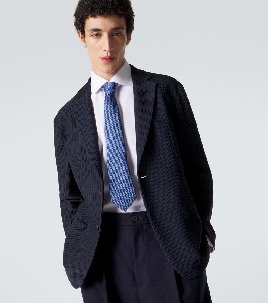  Giorgio Armani Giorgio Armani Silk Tie 