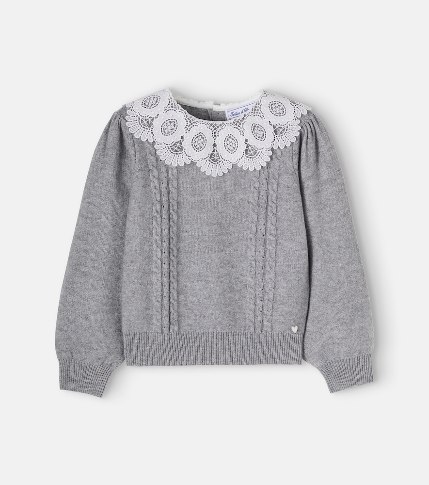 Pullover con ricamo