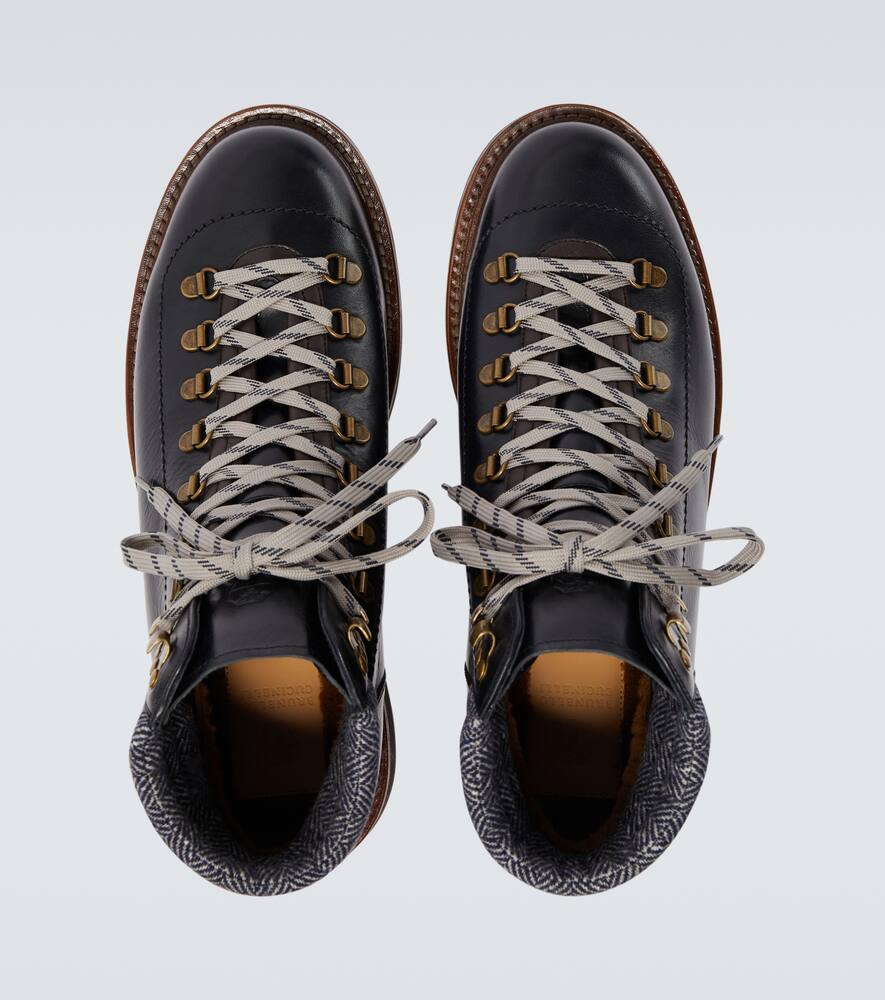 Brunello Cucinelli Lace-up Herringbone-detail Hiking Boots In Black