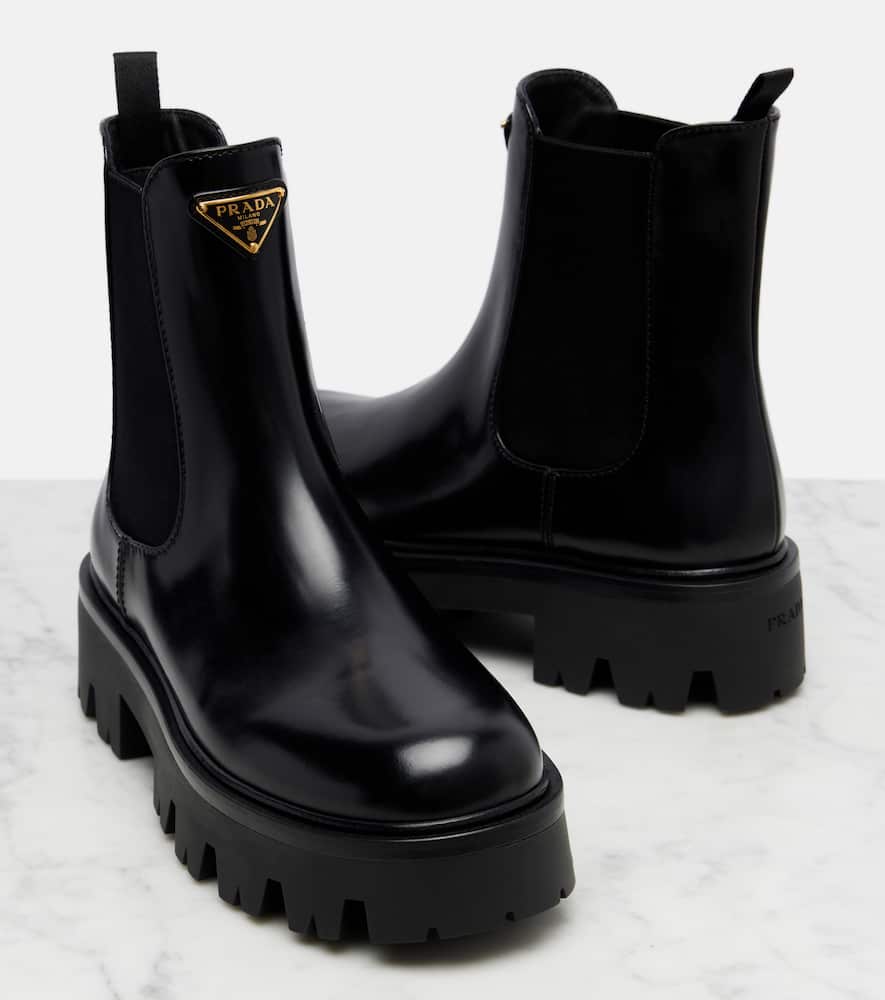 Prada 50 Leather Platform Chelsea Boots In Black