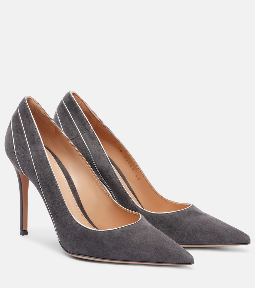Gianvito Rossi Suede Pointed Toe Pumps In Gray