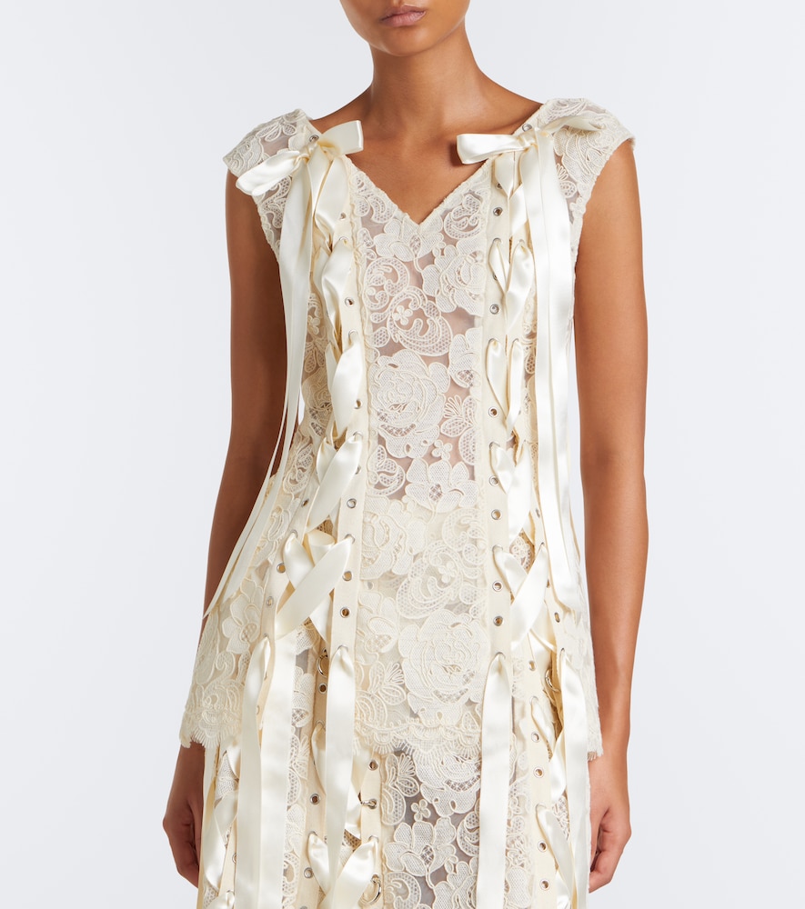 Unraveling Bow-Detail Lace Top