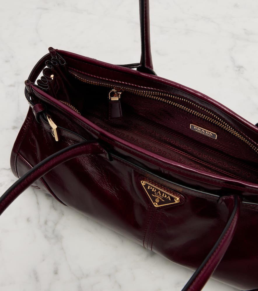 Prada Bonnie Medium Leather Tote Bag In Burgundy