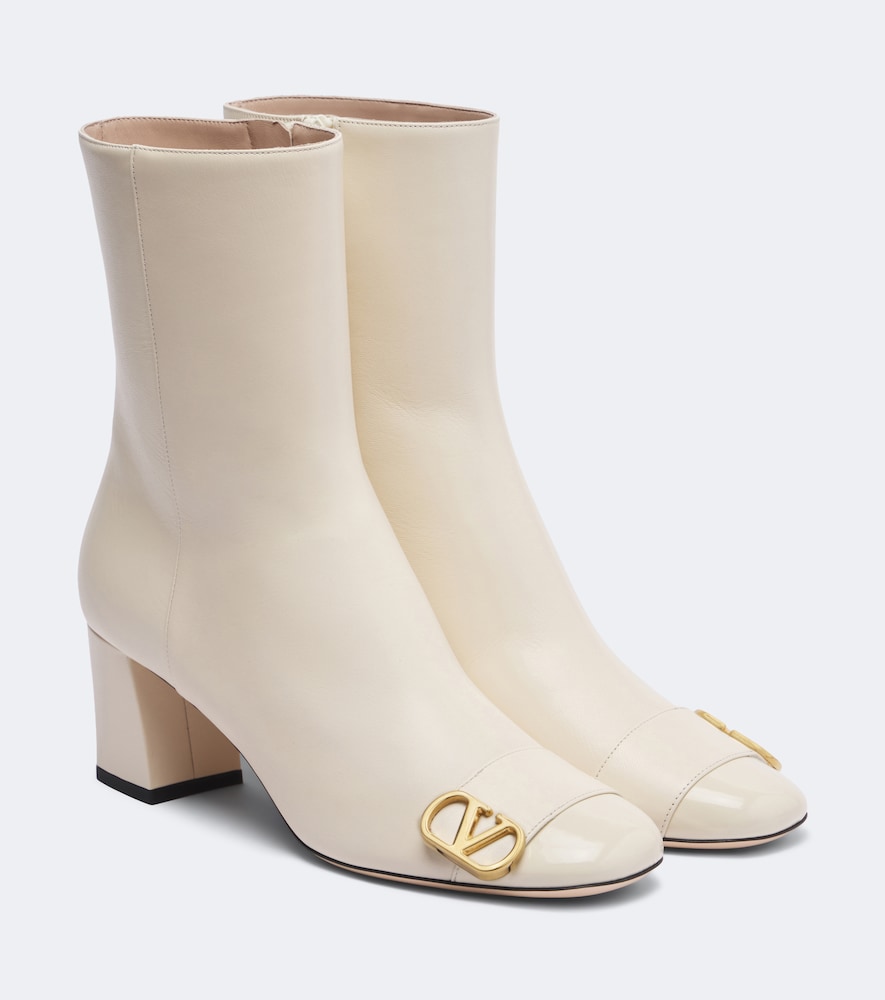 Valentino Garavani Veeside Vlogo Leather White Ankle Boots