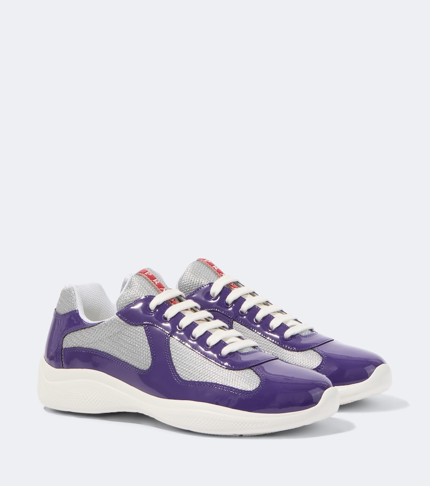 Sneakers America's Cup mit Lackleder