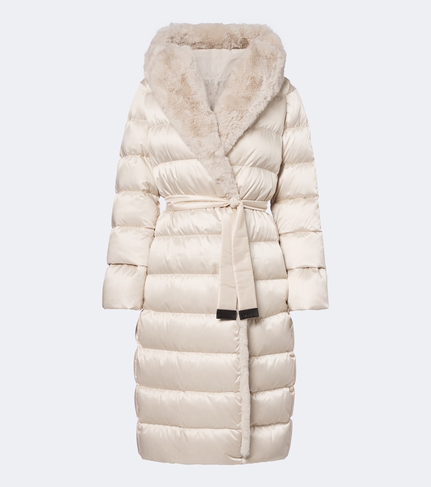 Cappotto imbottito con cintura