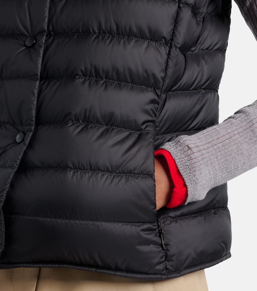 Moncler Permanents Cropped Down Vest In Black