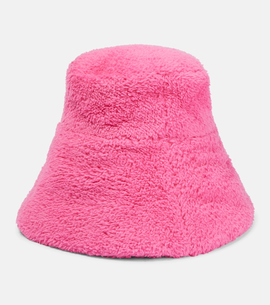 Ruslan Baginskiy Ruslan Baginskiy Bucket Hat 