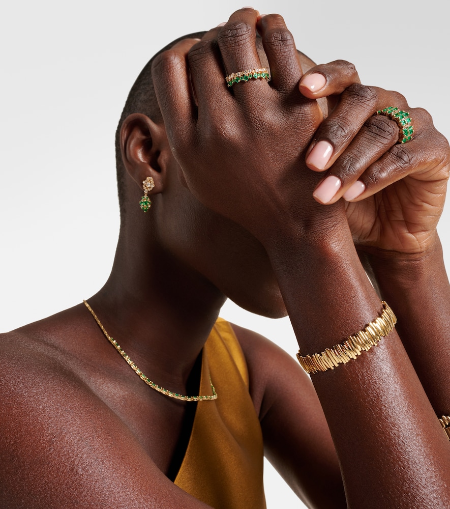 Suzanne Kalan 18kt gold ring with diamonds and emeralds