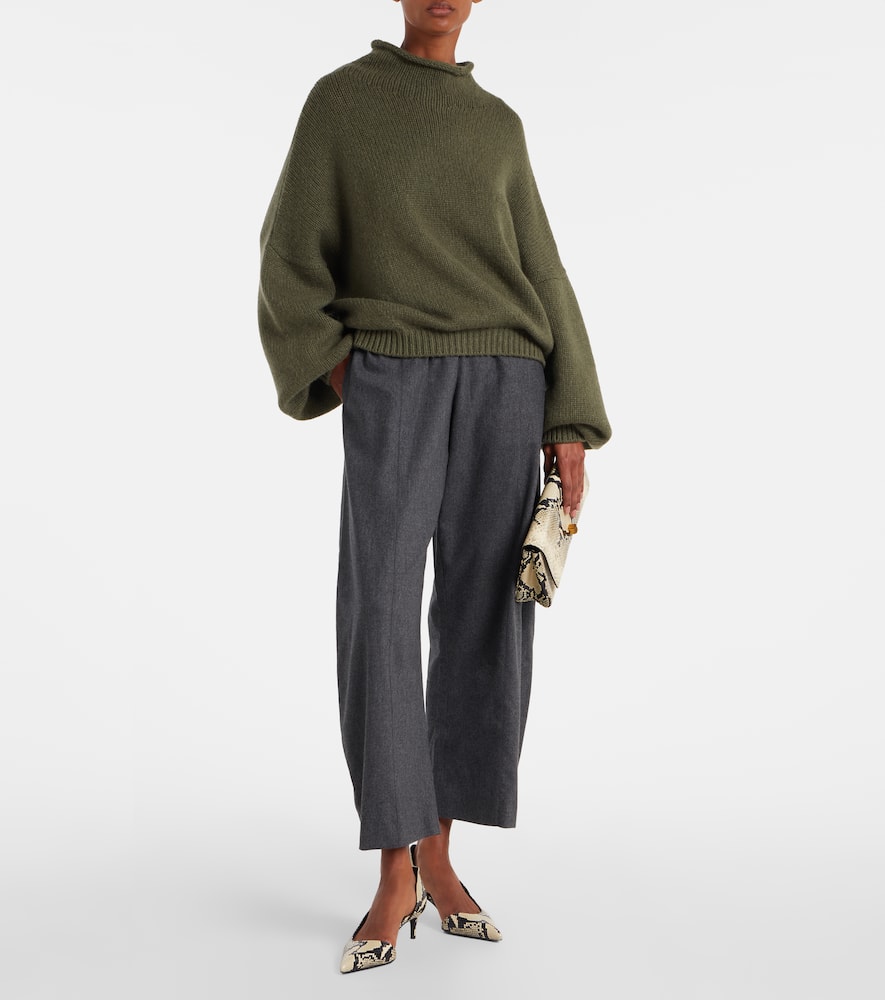 Khaite Clover Mid-rise Wool Barrel-leg Pants In Gray