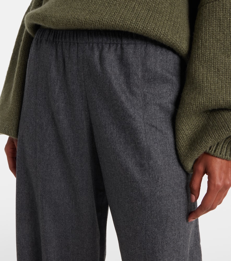 Khaite Clover Mid-rise Wool Barrel-leg Pants In Gray