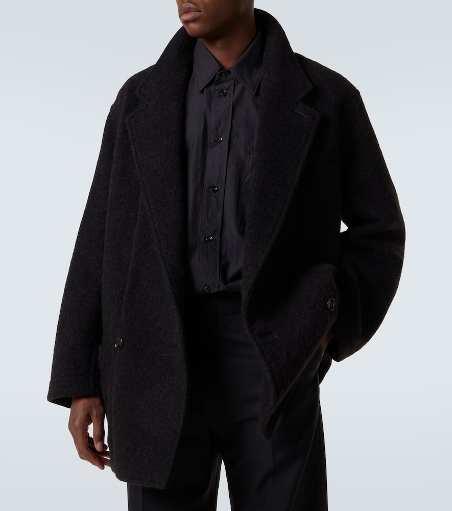 Lemaire Wool And Alpaca Felt Coat In Black