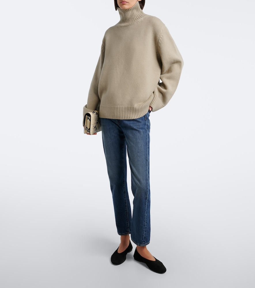Oversized Wool Turtleneck Sweater