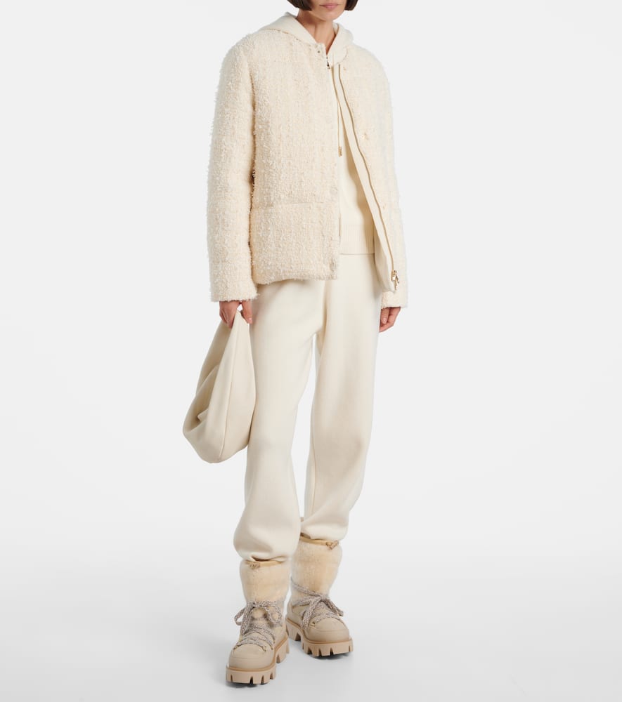 Moncler Peak Aprés Suede Snow Boots In Multi