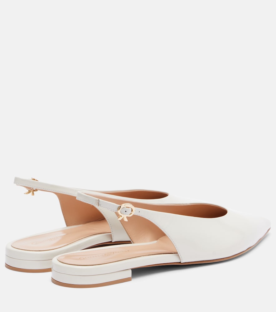 Robbie Slingback
